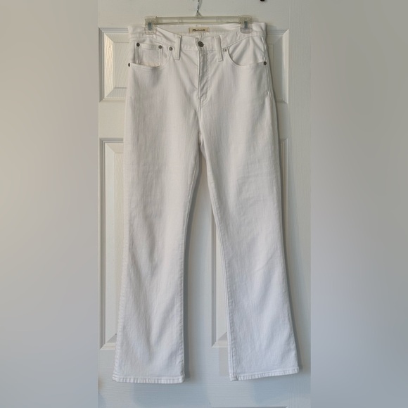 Madewell Denim - Madewell White Cali Demi Boot Jeans Size 29T EUC